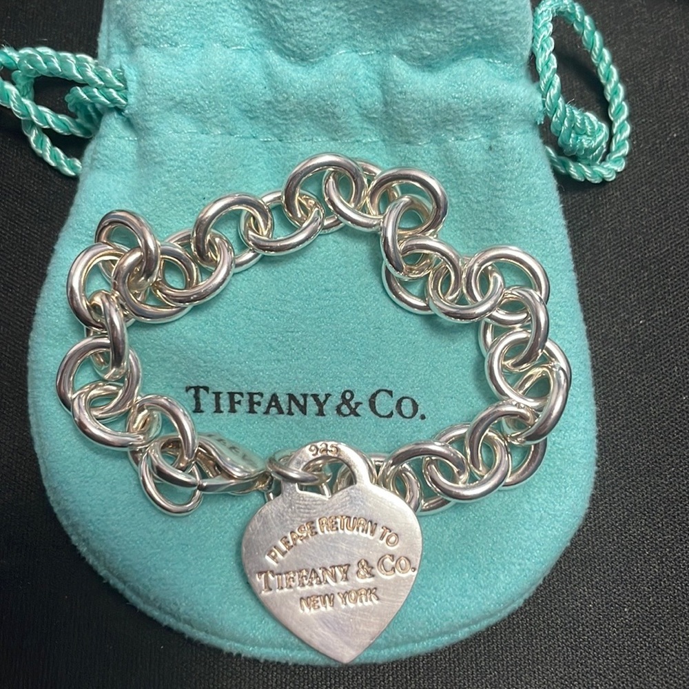 Tiffany & Co Lobster Clasp Bracelet “Return to Tiffany”